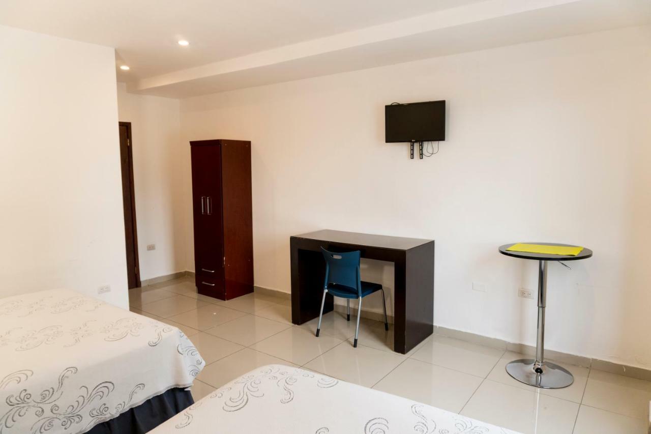 Micro Hotel Rio De Piedras San Pedro Sula Exteriör bild
